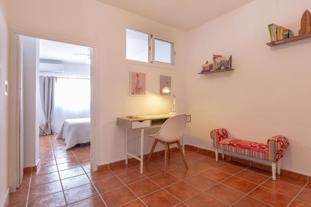 Casa Randonneur, Traditional Townhouse In Alora. Extérieur photo